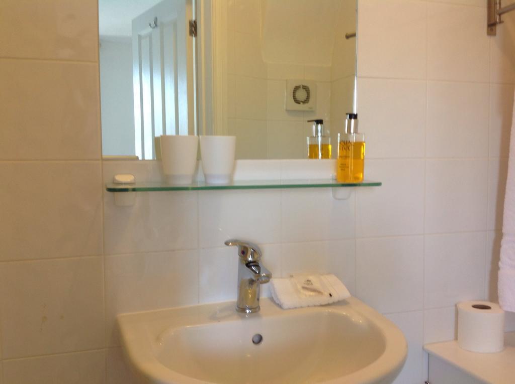 Woodbine City Rooms Exeter Bagian luar foto